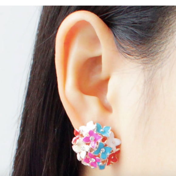 New 925 Four Leaf Flower Fashion Diamond Earrings - Picture 8 of 8